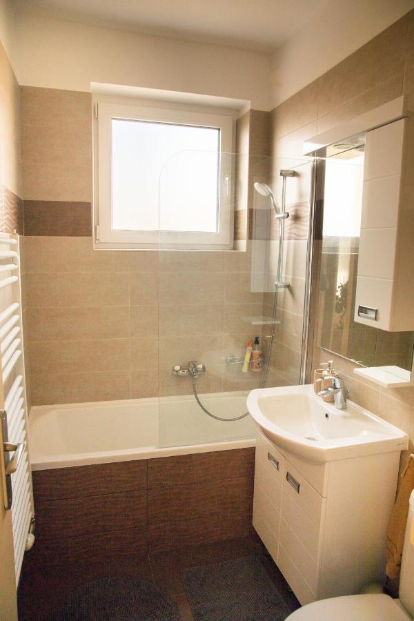 Firpo Apartman Eger Kültér fotó